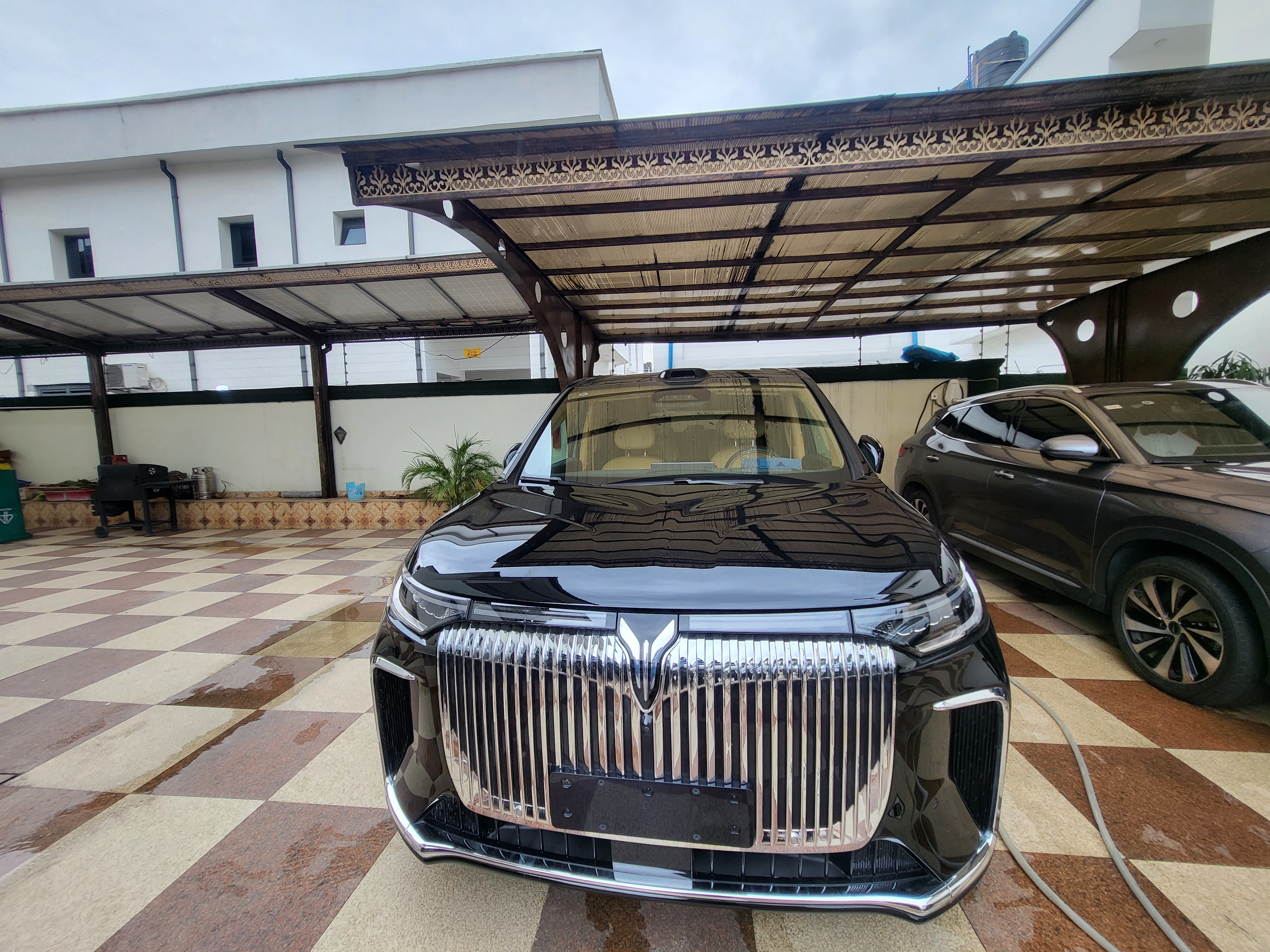 Voyah Dreamer (2025 Model)